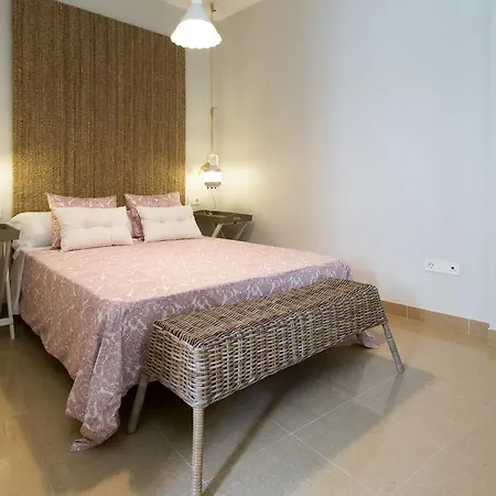 Apartamentos Diaber Alberto Lista Sevilla Zimmer foto