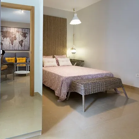 Apartamentos Diaber Alberto Lista Sevilla Zimmer foto