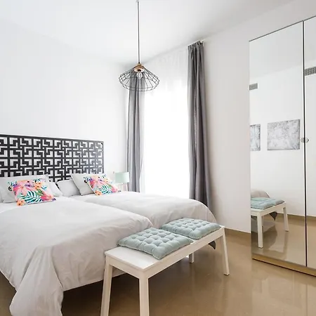 Apartamentos Diaber Alberto Lista Sevilla Exterior foto